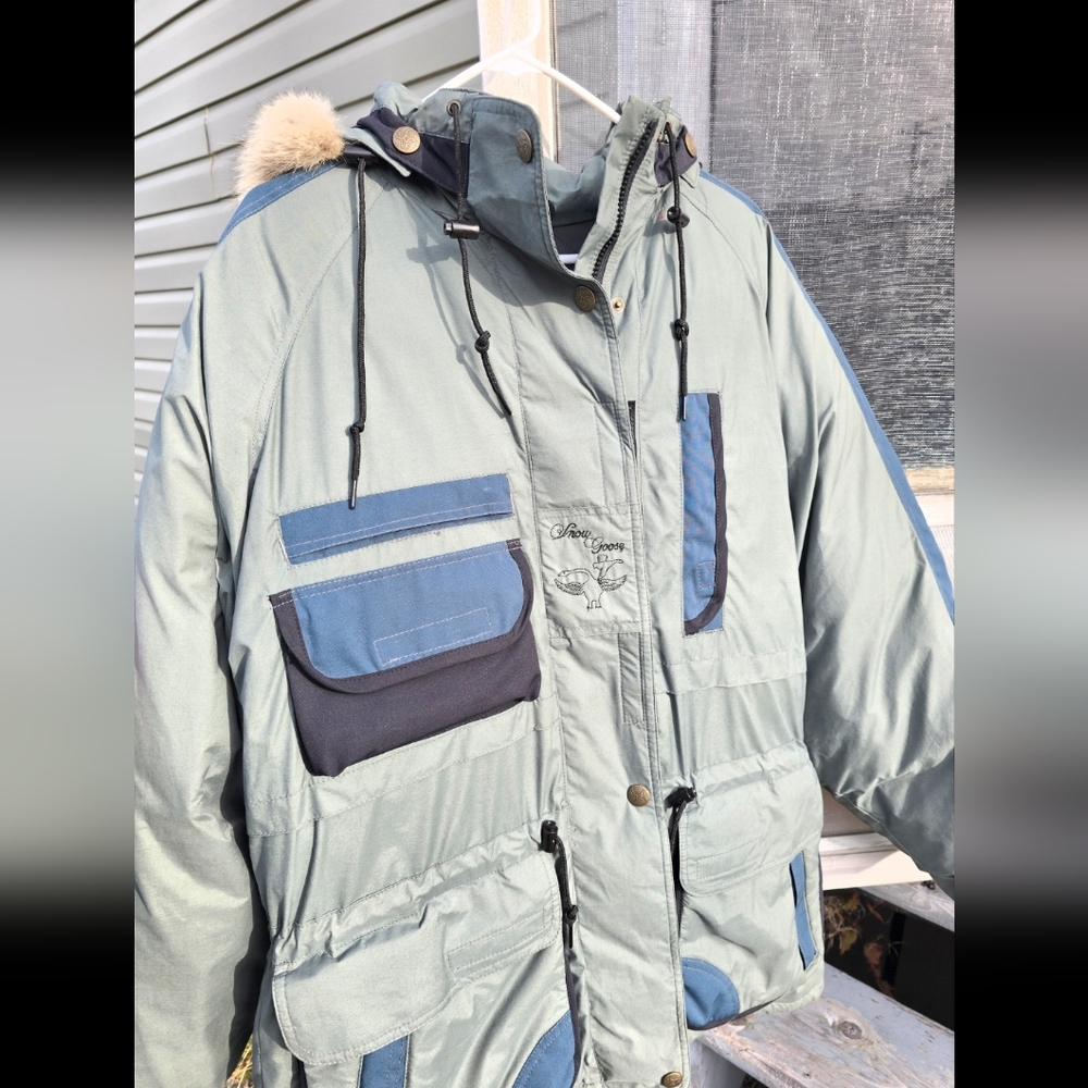 SNOW GOOSE CANADA GOOSE MEN WINTER JACKET 8.5/10 CONDITION
